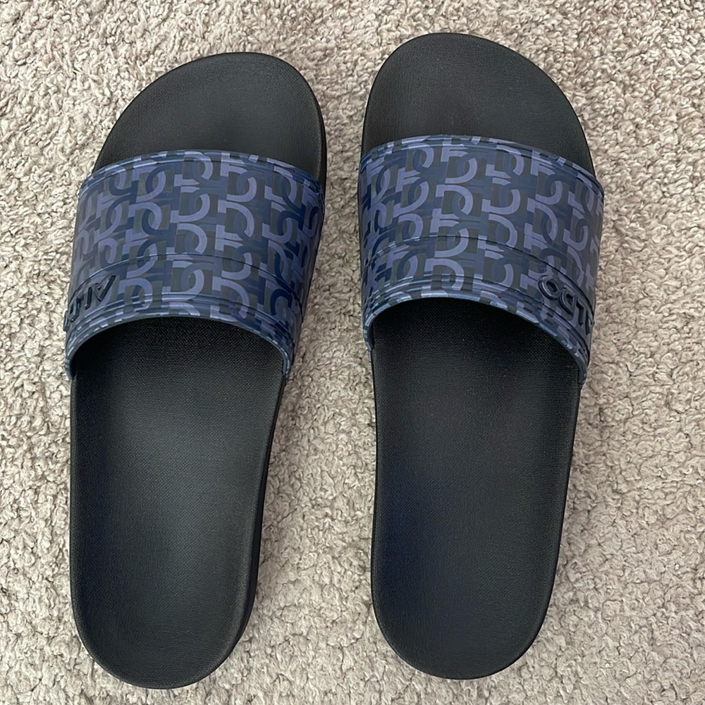 Aldo Dinmore Slide